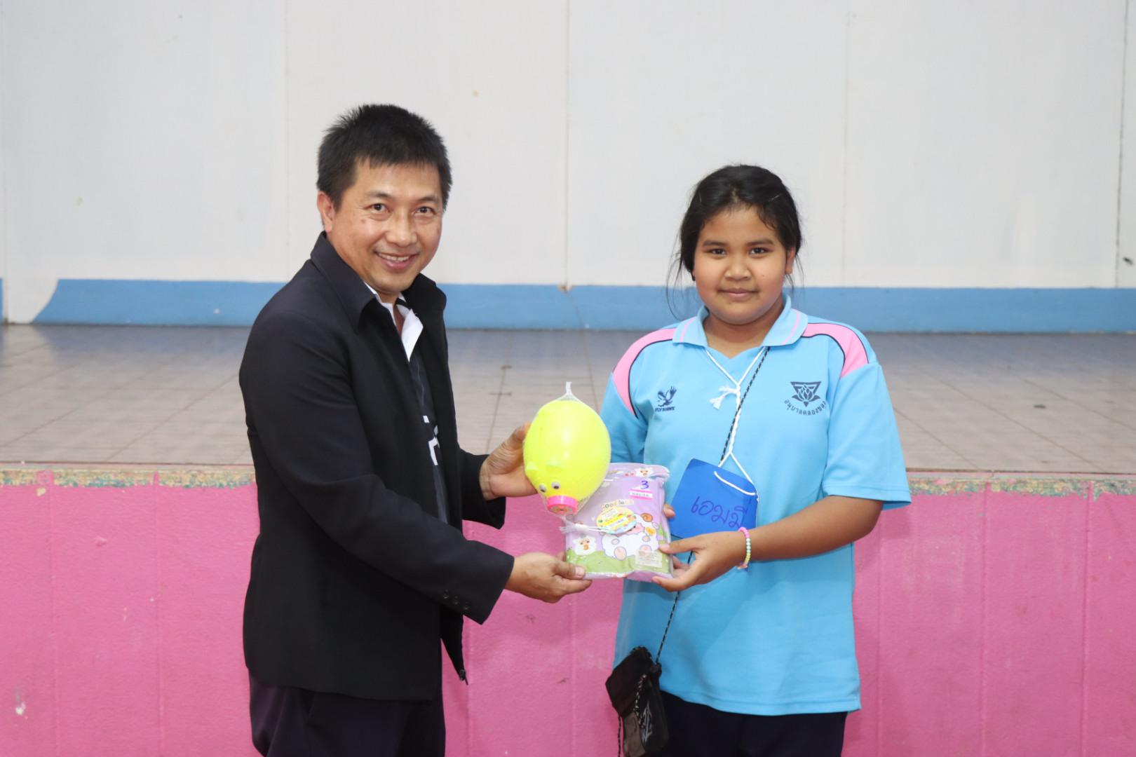 712. วันที่ 27 มกราคม 2569 โปรแกรมวิชาวิทยาศาสตร์ทั่วไป ได้จัดค่ายสเต็มศึกษาให้กับนักเรียนชั้นประถมศึกษาปีที่1-6 ณ โรงเรียนอนุบาลคลองขลุง จ.กำแพงเพชร